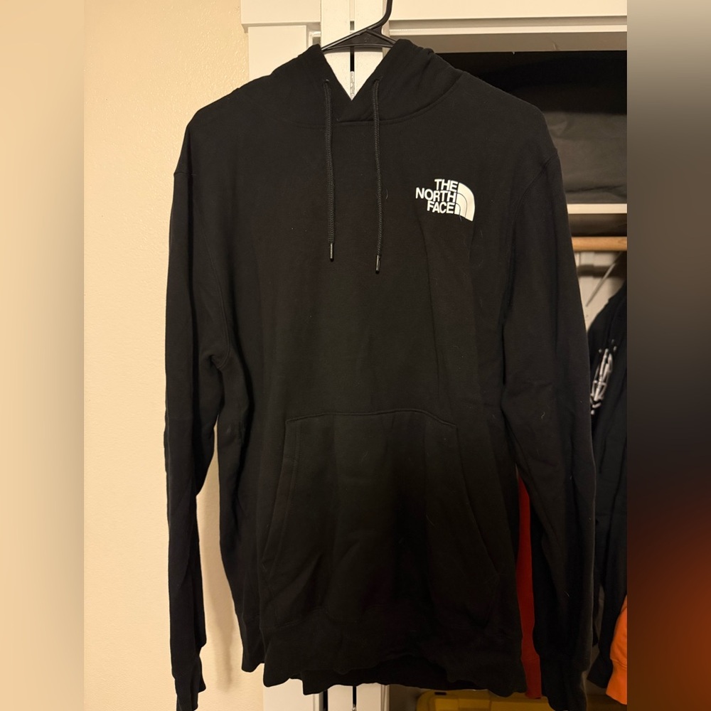 Black The North Face Classic hoodie, men’s size: XL